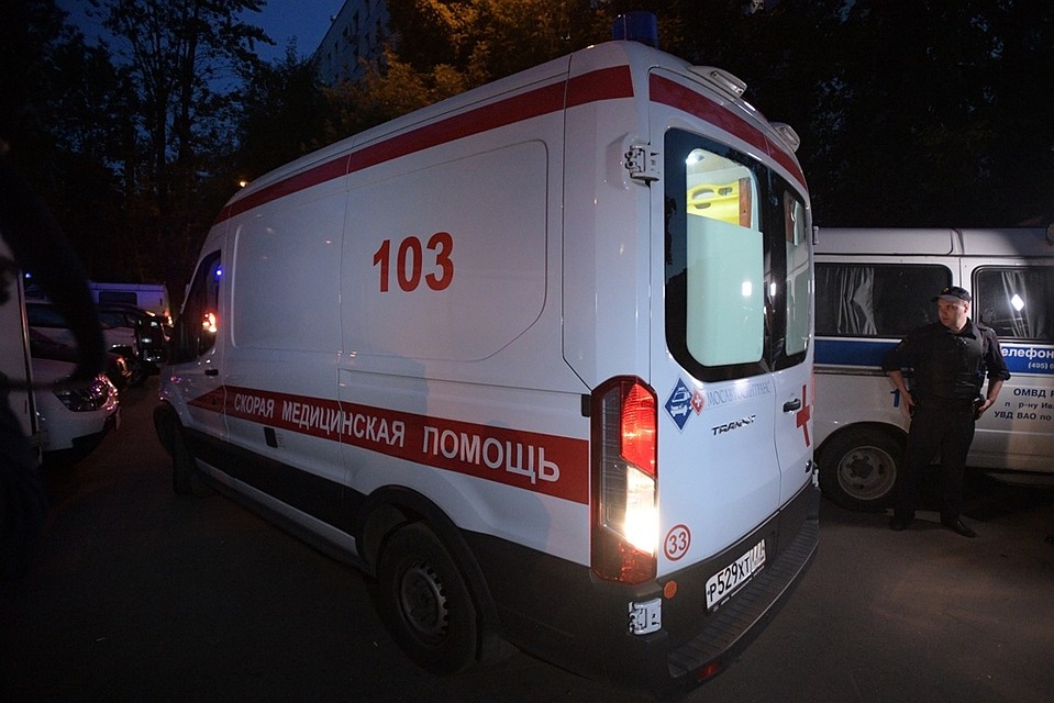 Раненого увезли в больницу на «скорой».