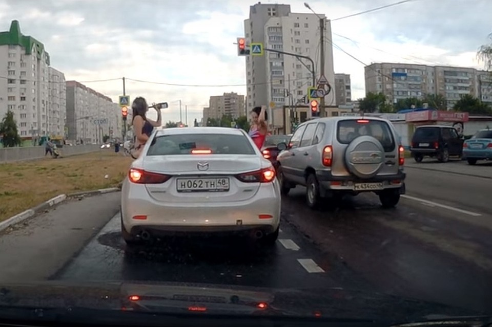 Такую картину липчане наблюдали на улице Стаханова