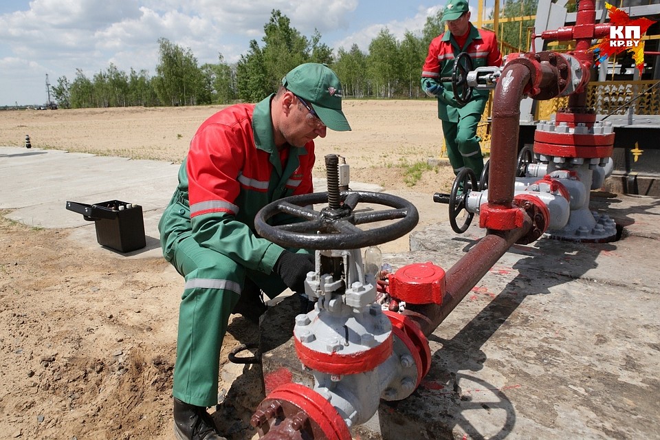 Высокие чиновники обсудили поставки белорусских нефтепродуктов в западные страны через латвийские порты.