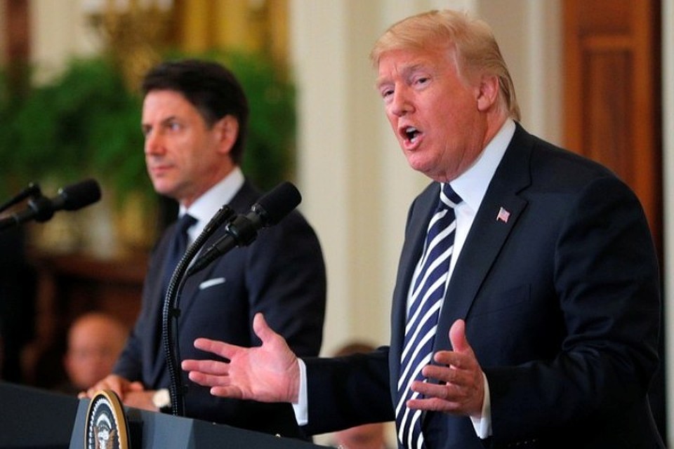Президент США Дональд Трамп на пресс-конференции с премьер-министром Италии Джузеппе Конте,