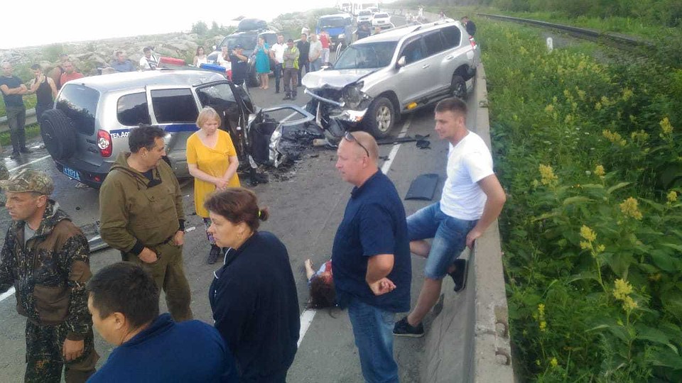Два полицейских, выполняя служебный долг на Сахалине, погибли в жутком ДТП