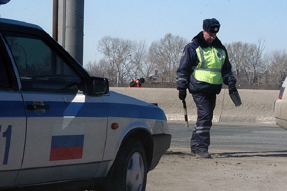 Сейчас правоохранители устанавливают все обстоятельства и причины трагедии на дороге.