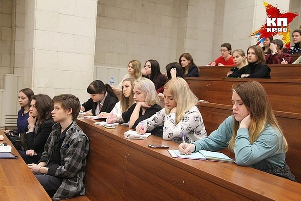 Европейскому университету вернули лицензию на обучение.