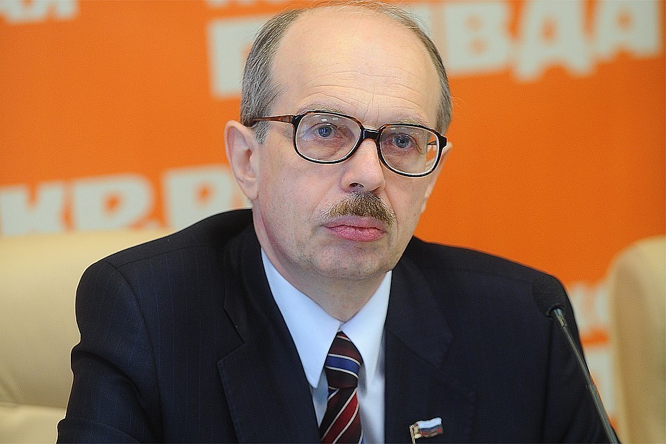 Леонид Ольшанский.