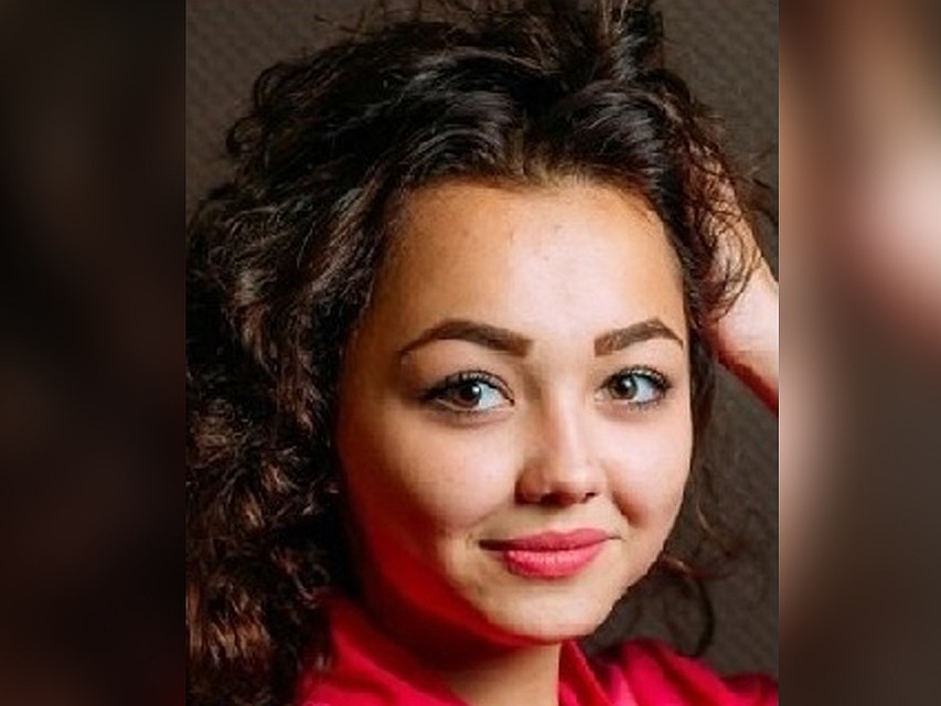 Если вы знаете, где находится эта девушка, позвоните в полицию по номеру 02. Фото: «Легион-СПАС».