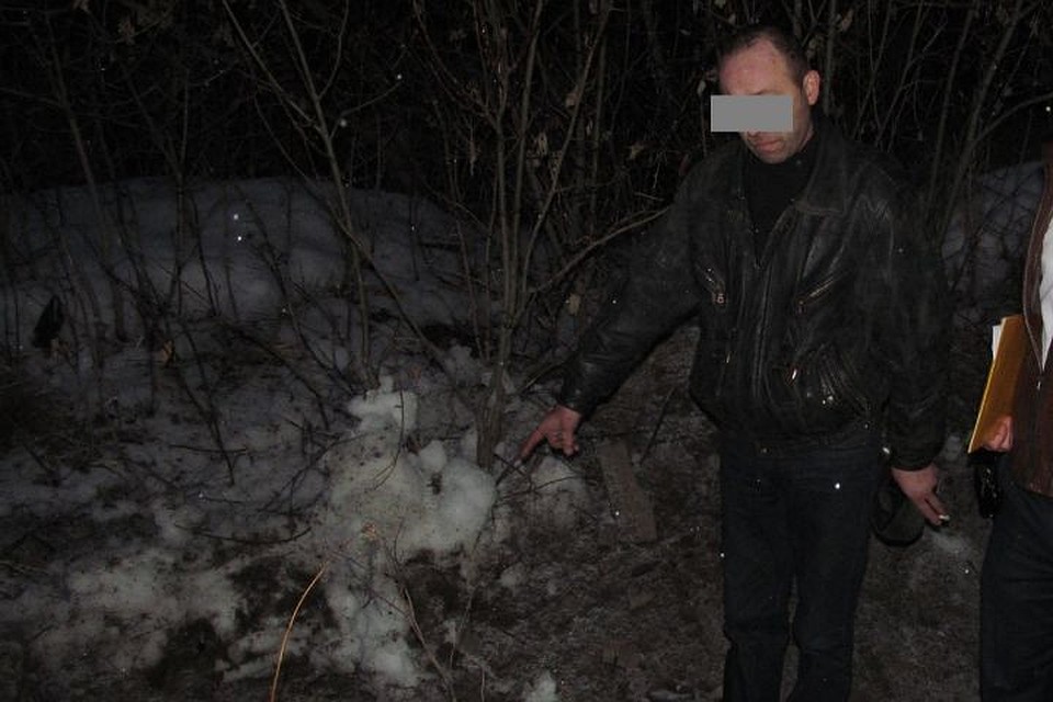 На следственном эксперименте убийца показал, где спрятал тело. Фото: СУ СКР по Свердловской области