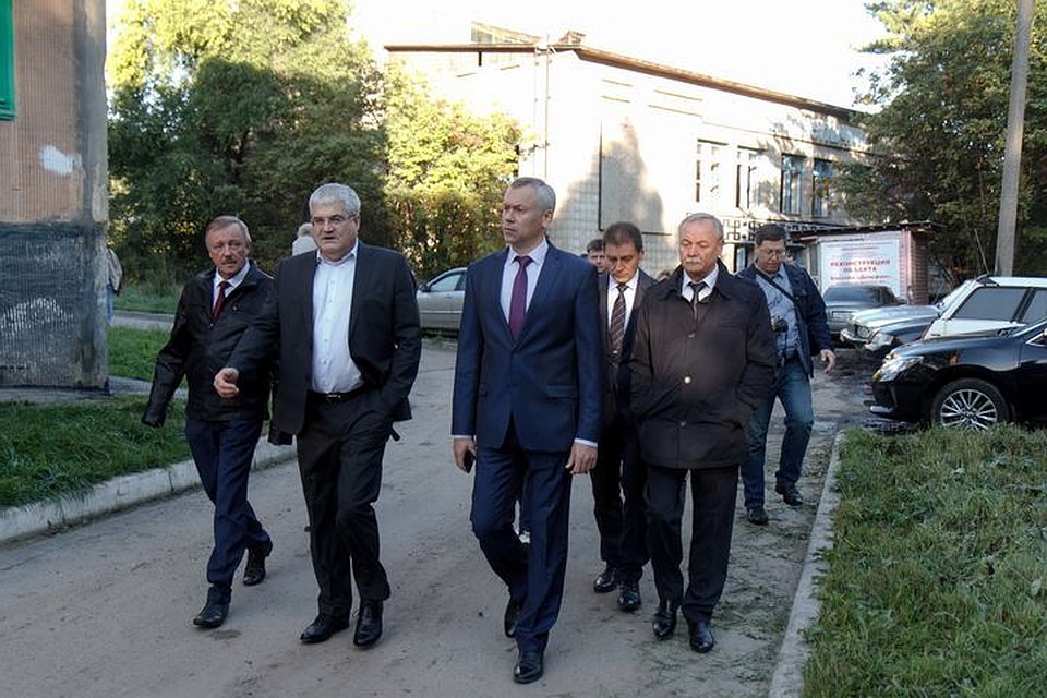Андрей Травников дал ряд поручений в ходе рабочей поездки. Фото: nso.ru