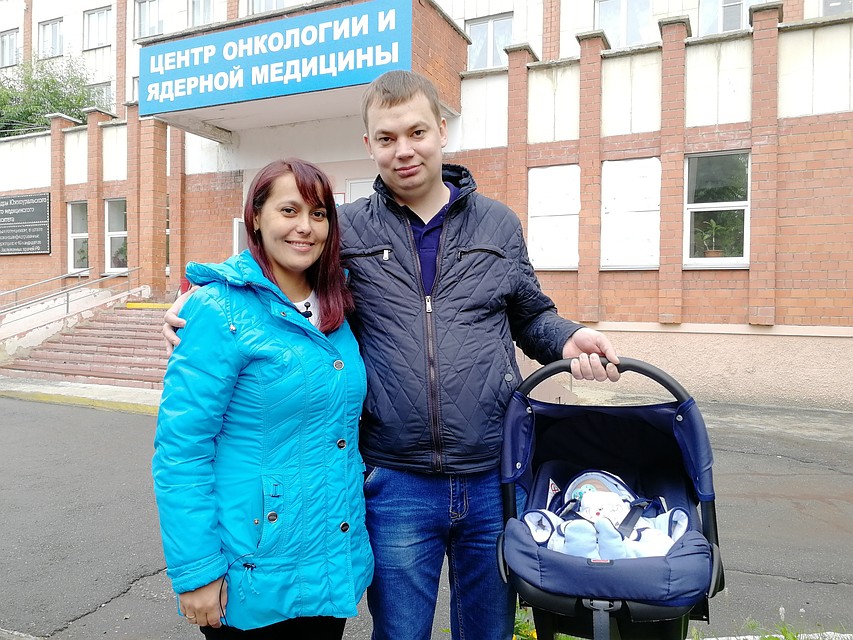 Долгожданный мальчик - третий в семье Сухановых Фото: Лия Захарова.