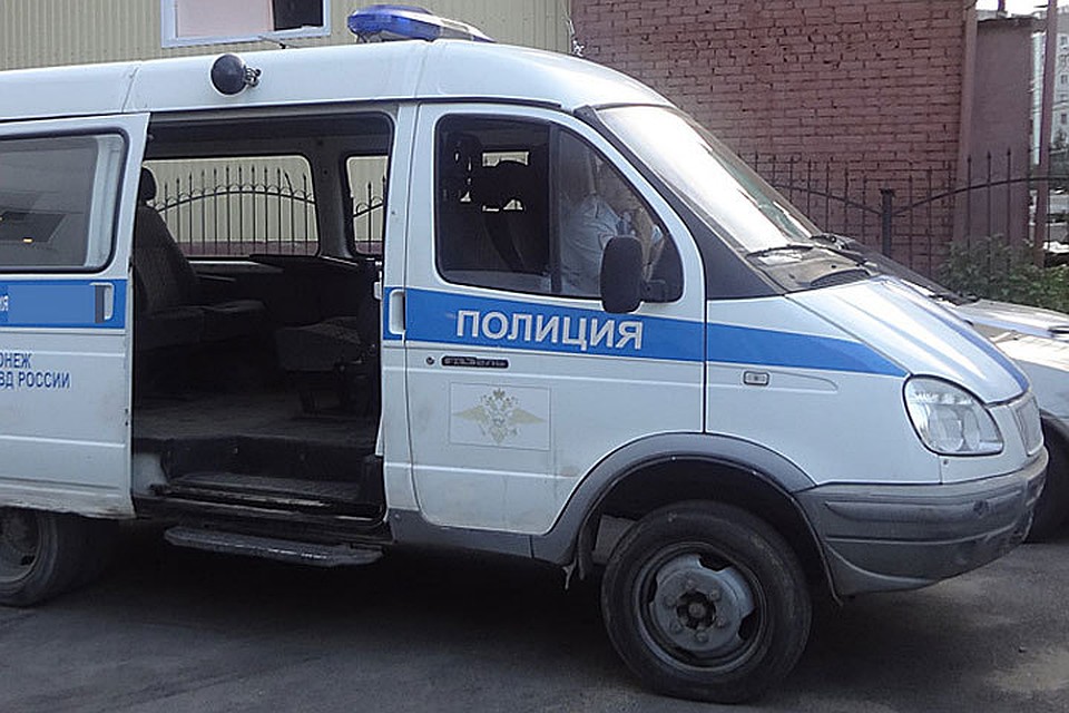 Полицейские быстро нашли грабителя.