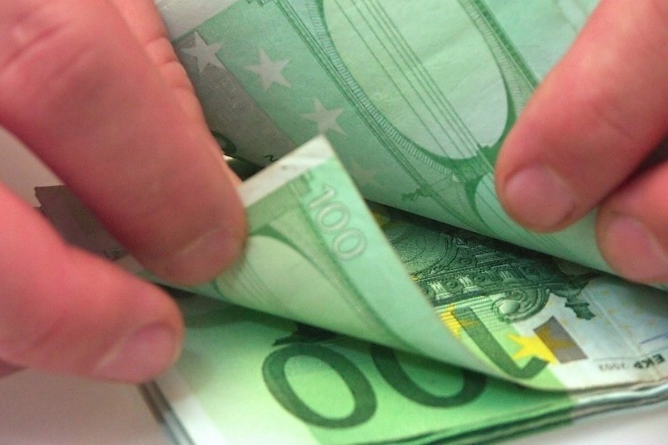 Украина и Евросоюз подписали четвертую программу макрофинансовой помощи стране в размере 1 миллиарда евро