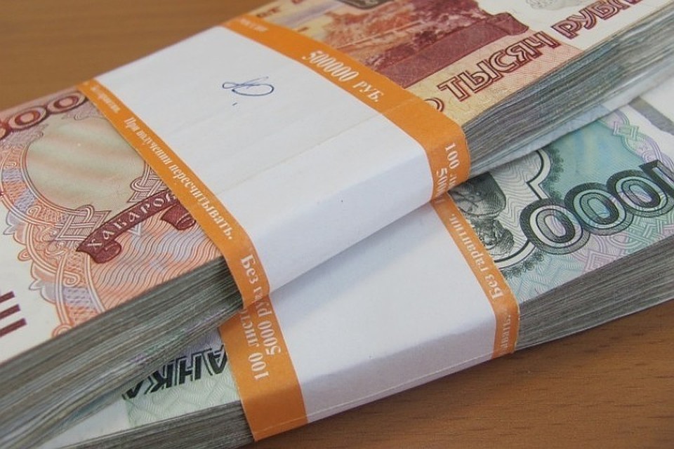 Судебные приставы взыскали с иркутского бизнесмена более 100 тысяч рублей