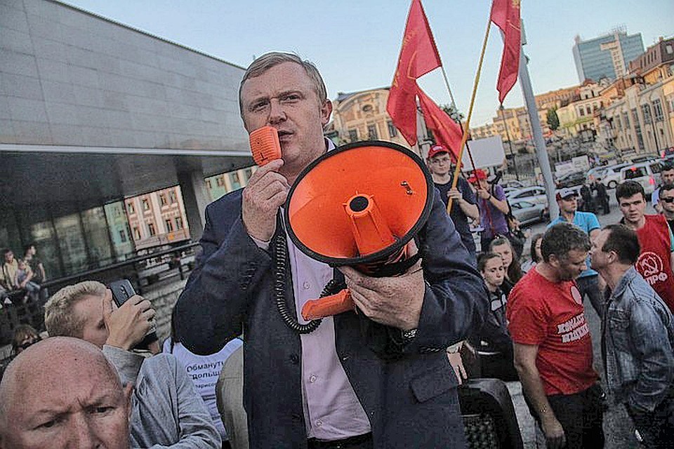 Ищенко всю позапрошлую ночь считал себя губернатором, а утром вдруг обнаружил – что нет.