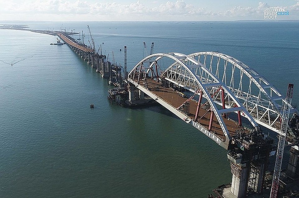 Фото: инфоцентр "Крымский мост"