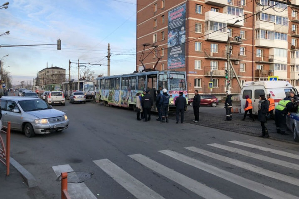 Вагоновожатая не сразу поняла, что произошло: очевидцы о гибели ребенка под колесами трамвая в Иркутске. Фото: ГУ МВД России по Иркутской области.