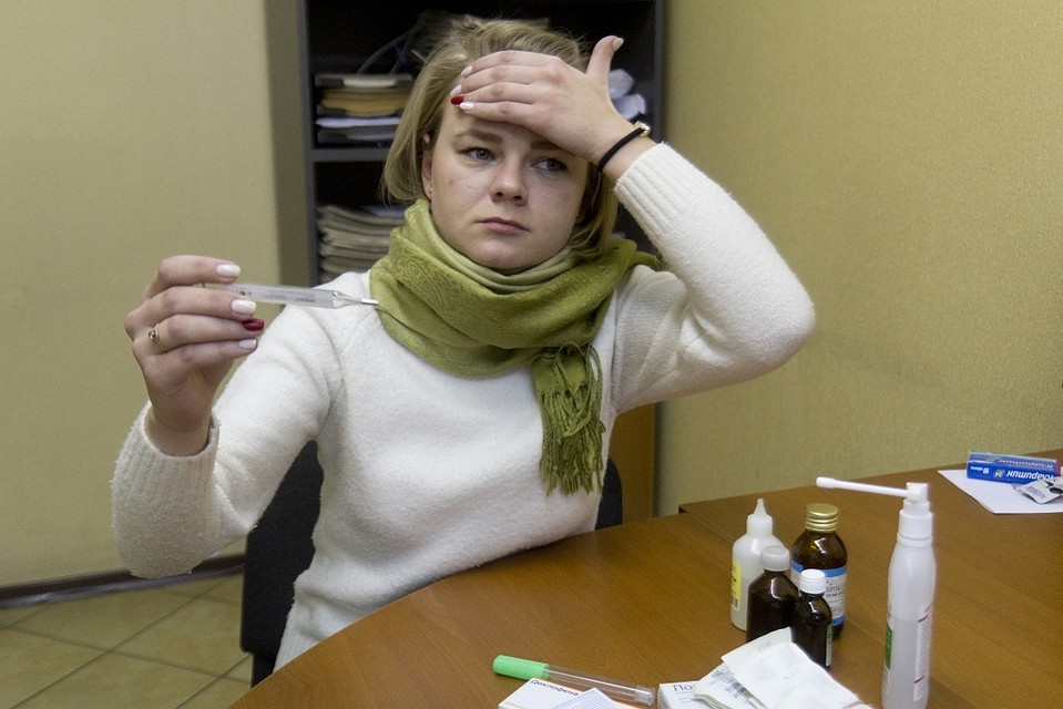 В Роспотребнадзоре работает «горячая линия» по вопросам профилактики гриппа. Получить консультацию можно по телефону 8 (351) 263-43-66.