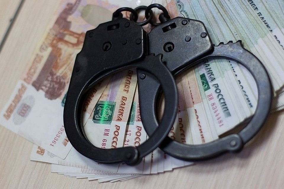Новосибирский бизнесмен обвиняется в краже бюджетных 153 миллионов рублей.