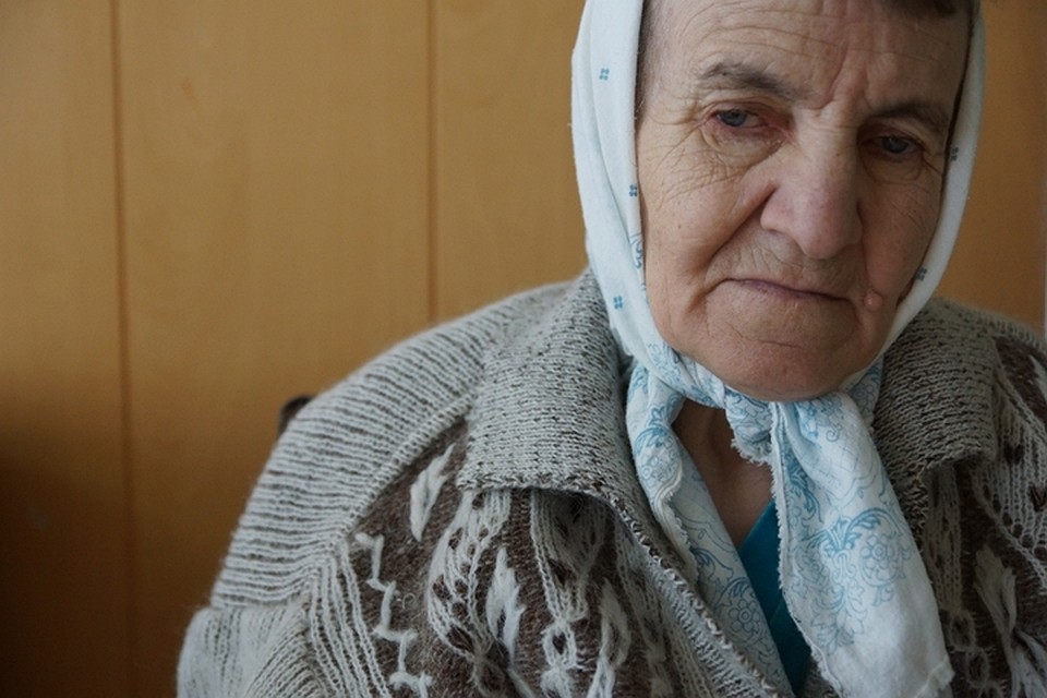 Пенсионерка из Омска отправила мошенникам волосы, ногти и 300 тысяч рублей