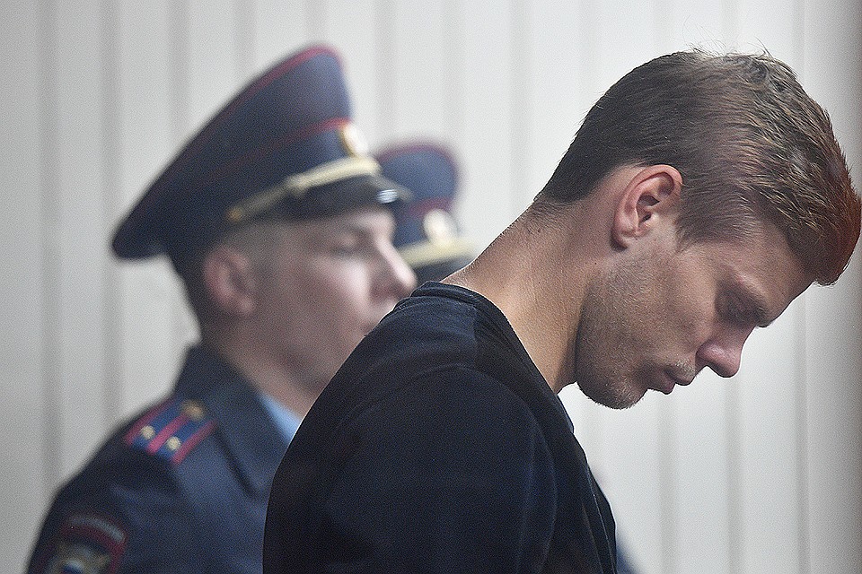Александр Кокорин во время оглашения вердикта судьи 11 октября 2018 года.