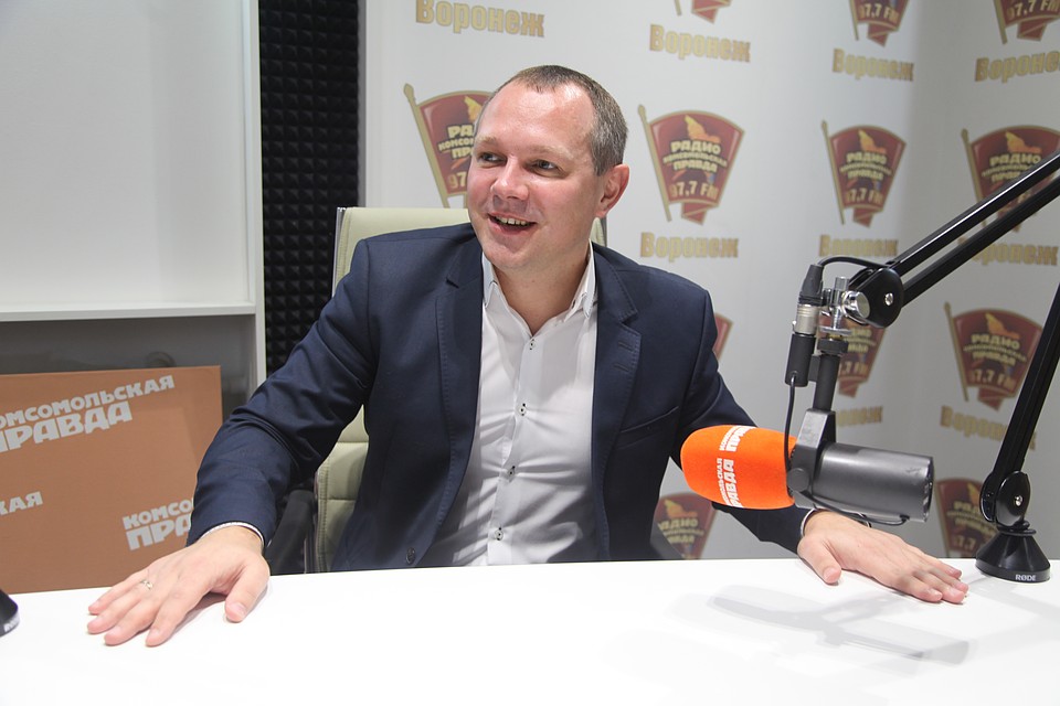 По словам специалиста, цена шампуня не определяет его эффективность.