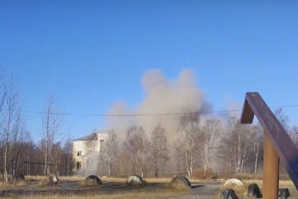 Здания не стало 23 октября около 13.25.