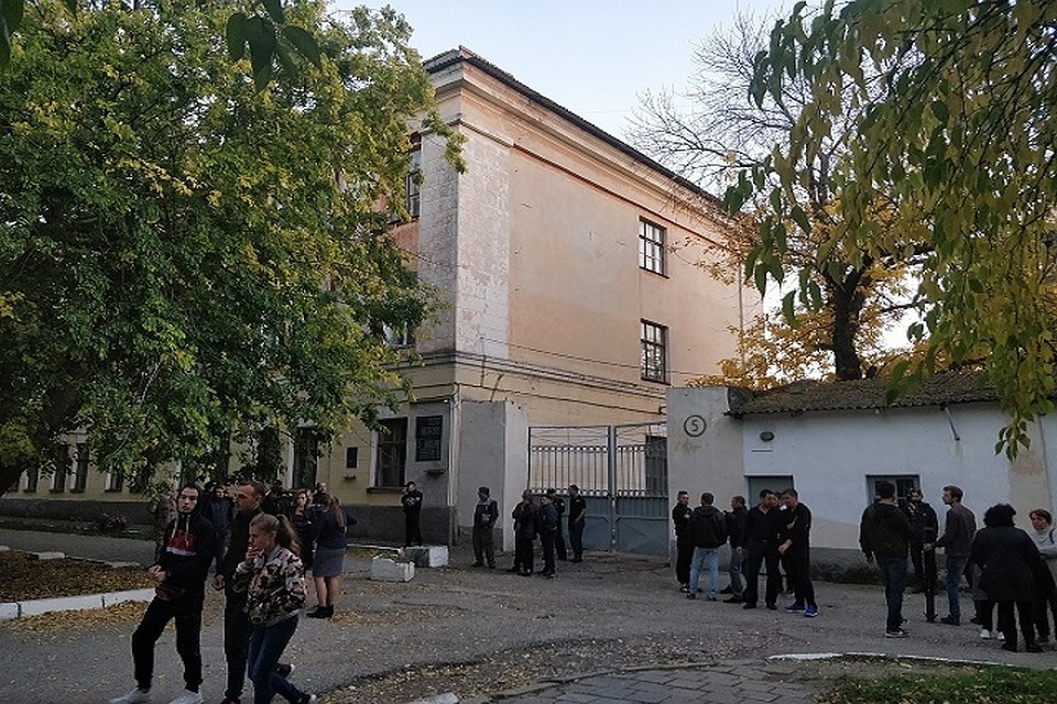 Керченский политехнический колледж, в котором произошла трагедия