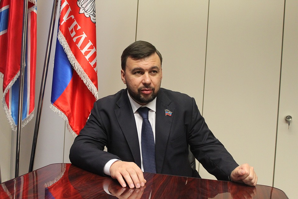 Денис Пушилин поздравил всех автомобилистов и работников дорожного хозяйства Республики с их профессиональным праздником