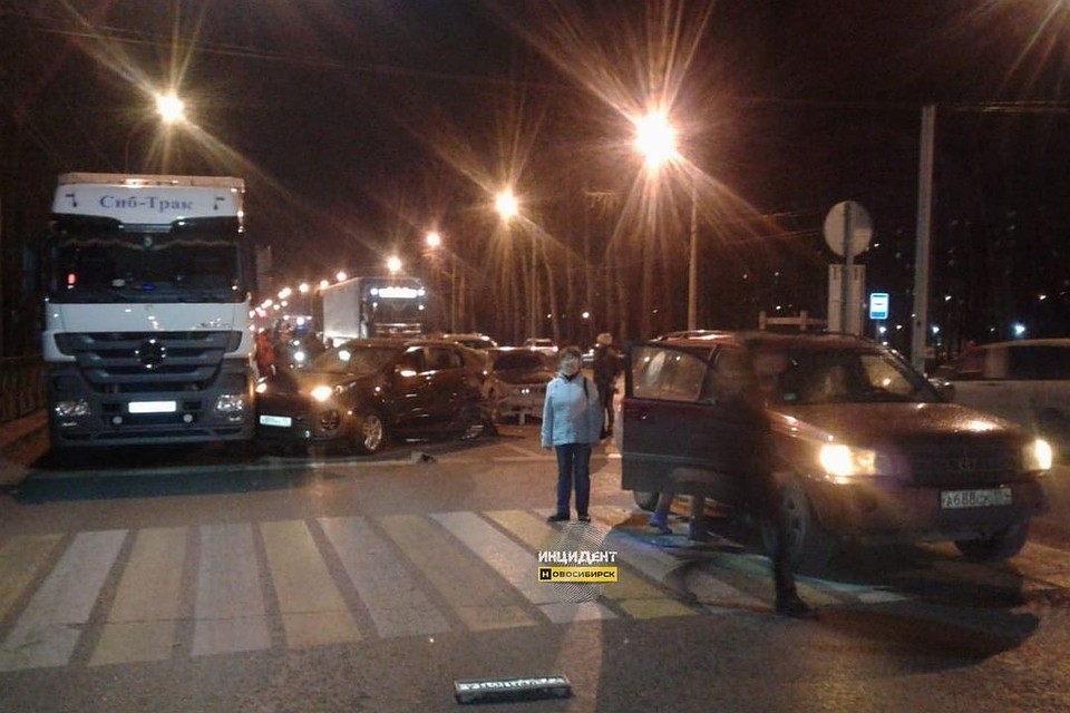 Фото: Инцидент Новосибирск\https://vk.com/incident_nsk