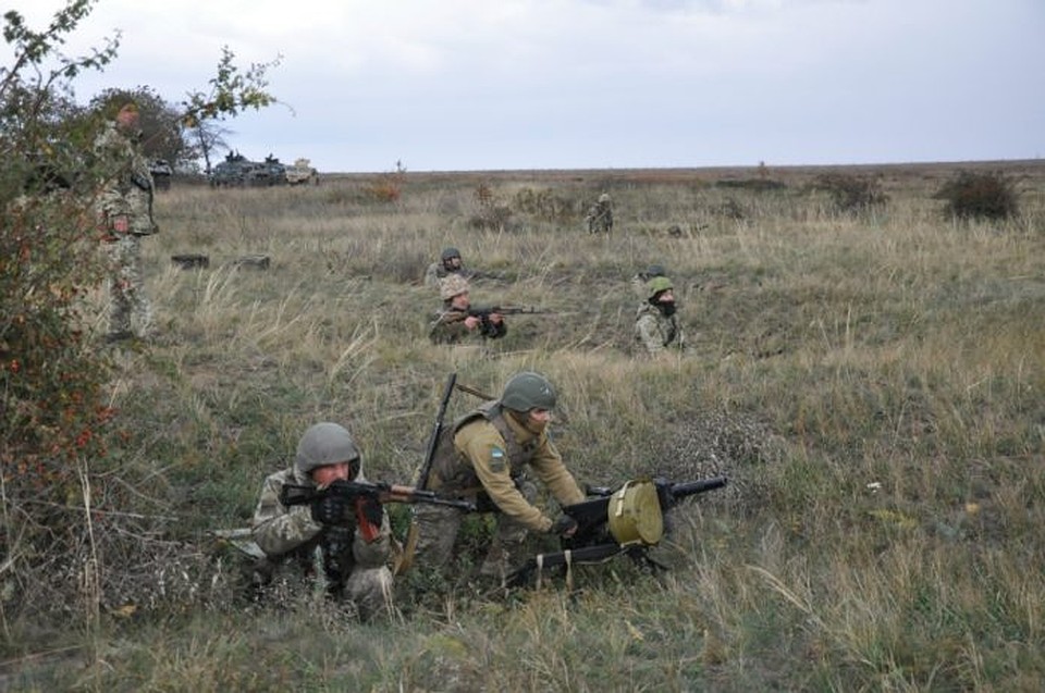 В ожидании мифического десанта с моря... ФОТО: Штаб ООС