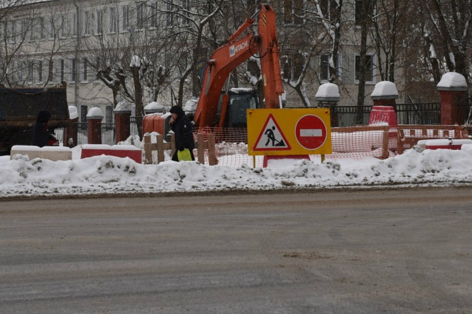 Экран будет установлен со стороны первой городской больницы. Фото: пресс-служба города Кирова