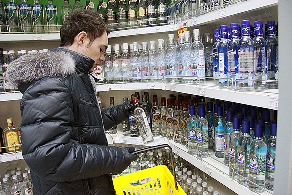 Сейчас у нас на 100 тыс. человек приходится 120 торговых точек с алкоголем