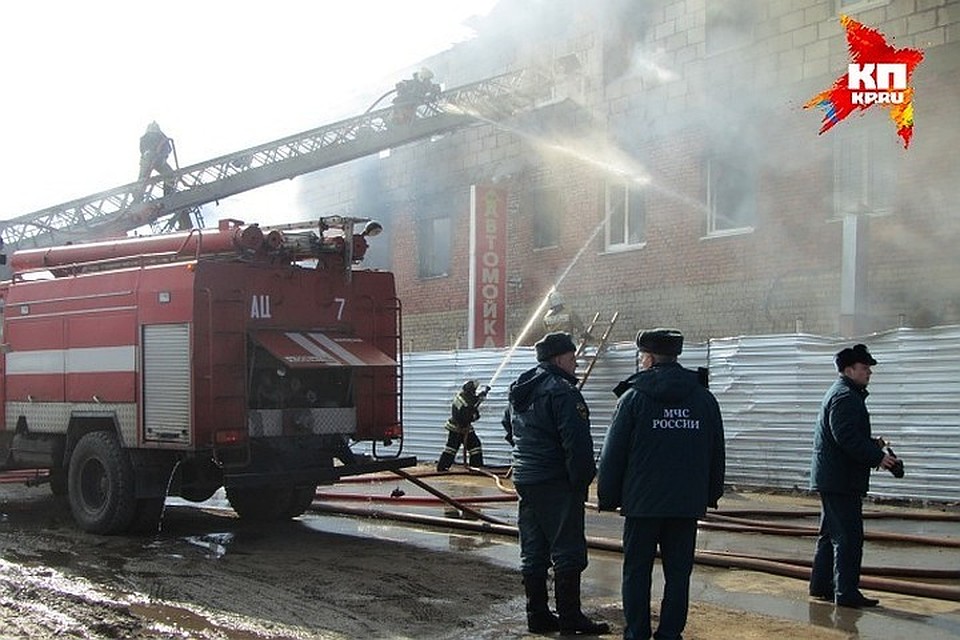 Площадь пожара составила более 80 квадратных метров.