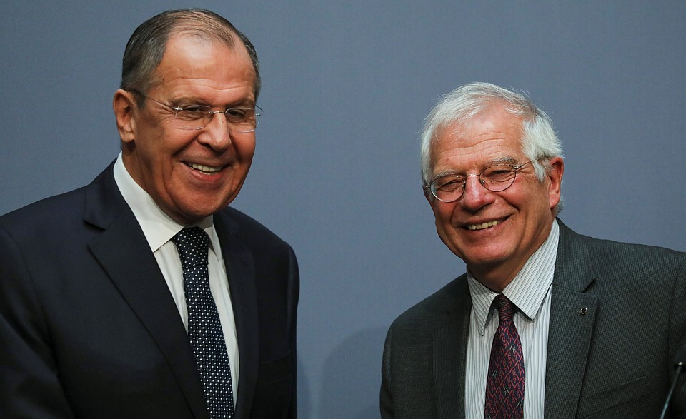 Главы МИД РФ и Испании Сергей Лавров и Жозеп Боррель.