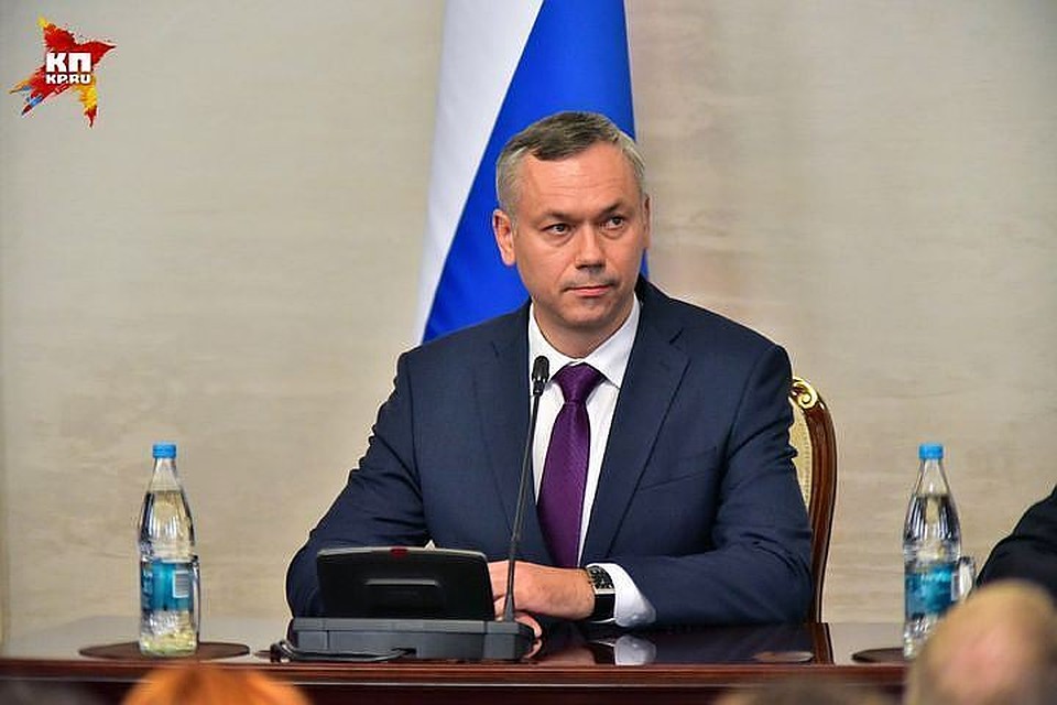 Андрей Травников объяснил, что от самой идеи строительства никто не отказывается, но нужен новый проект.