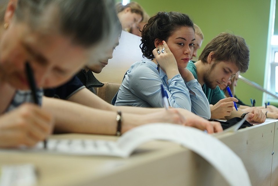 Регистрироваться на диктант нужно заранее