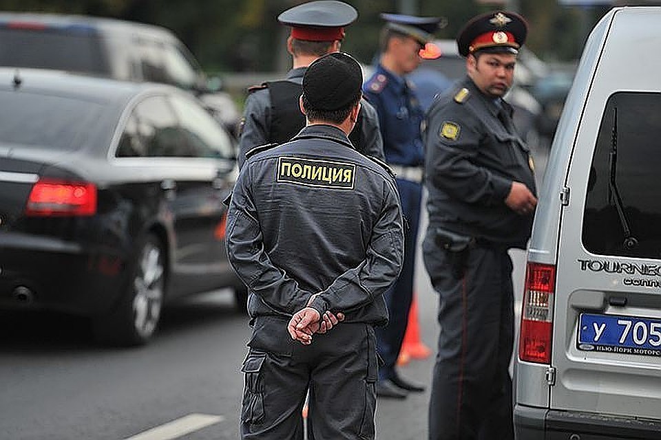Сейчас на месте работает полиция