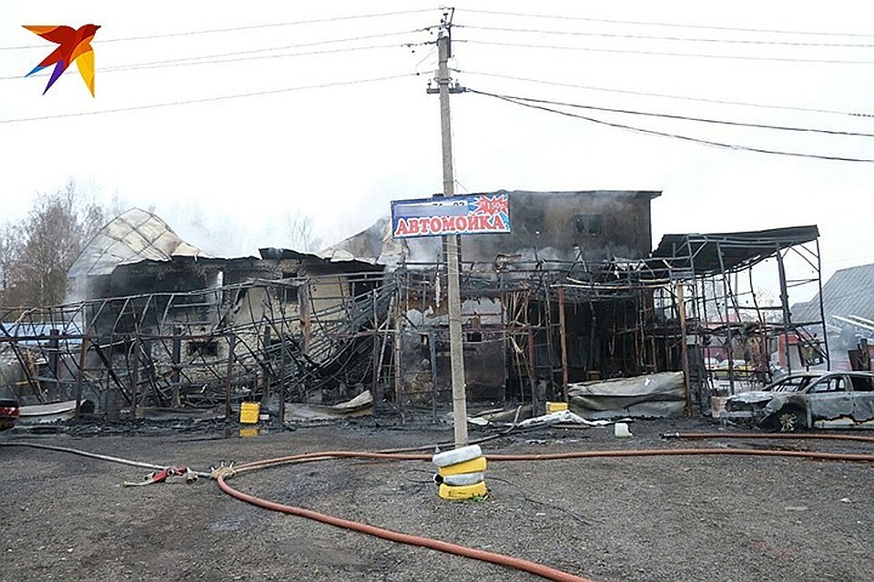 На шиномонтаже в Мурино погибли пять человек.