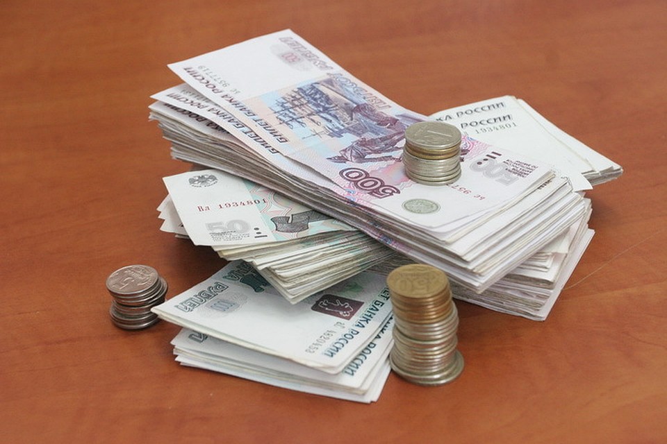 Две псковские пенсионерки буквально за пару минут лишились своих накоплений из-за своей доверчивости.