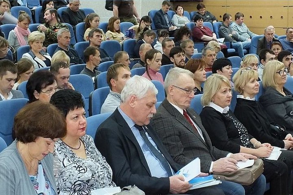 В конференции поучаствовали более 150 человек. Фото: предоставлено центром патриотического воспитания Новосибирской области.