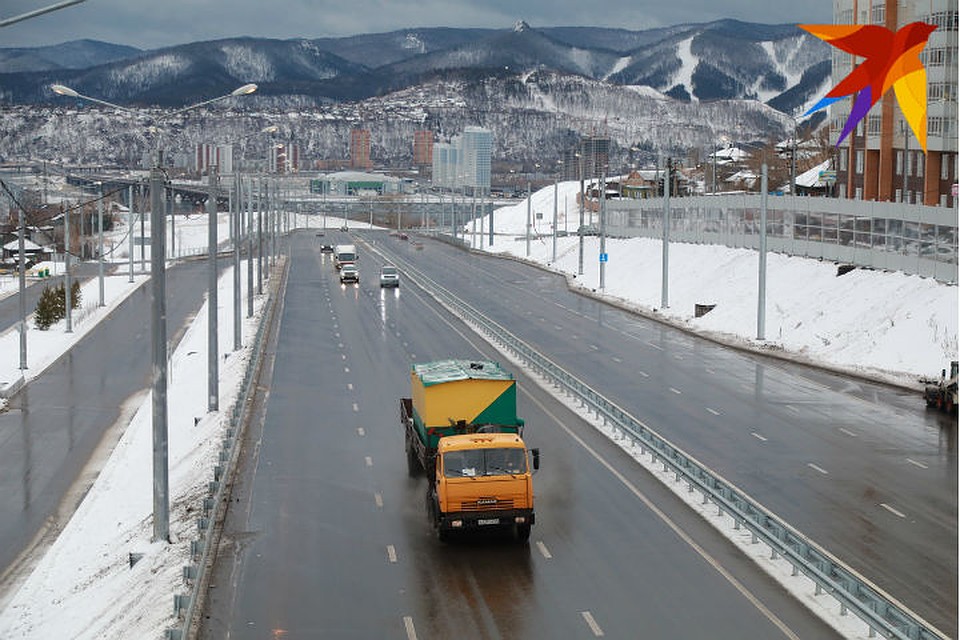 С понедельника по новой развязке Николаевского моста пустят автобусы.