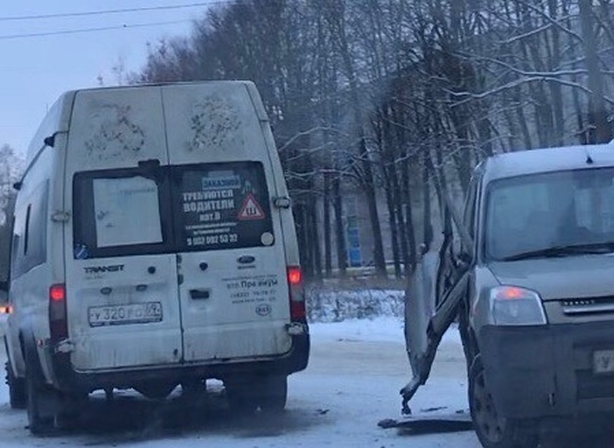У маршрутки выпала дверь Фото: УГИБДД России по Тверской области