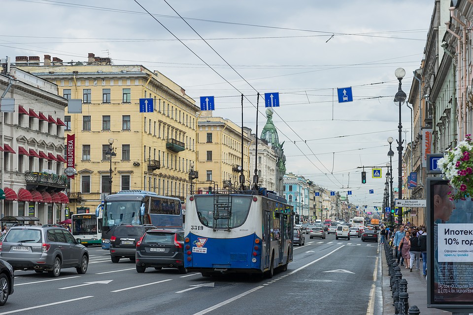 В Петербурге разработали документ, который в течение ближайших 15 лет поможет комплексно решать транспортные проблемы.