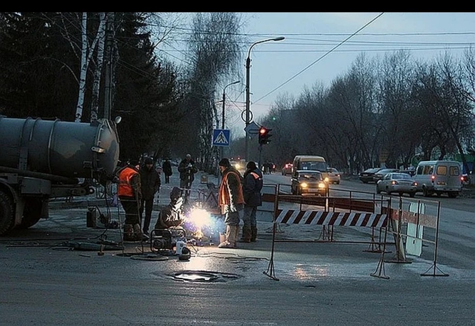 На месте аварии работали чуть ли не весь день