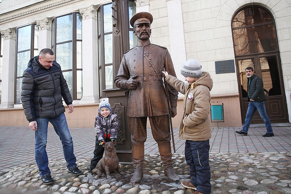 Скандальная история привлекла внимание к скульптуре городового.