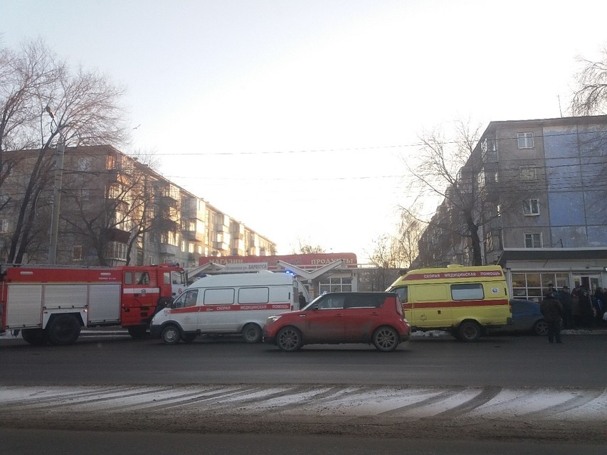 В аварии пострадали два пешехода. Фото: группа во ВКонтакте «Регион-74 | Челябинск».