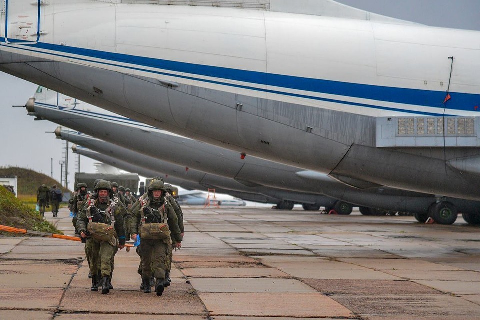 В Киргизии нашли мертвым военнослужащего российской авиабазы