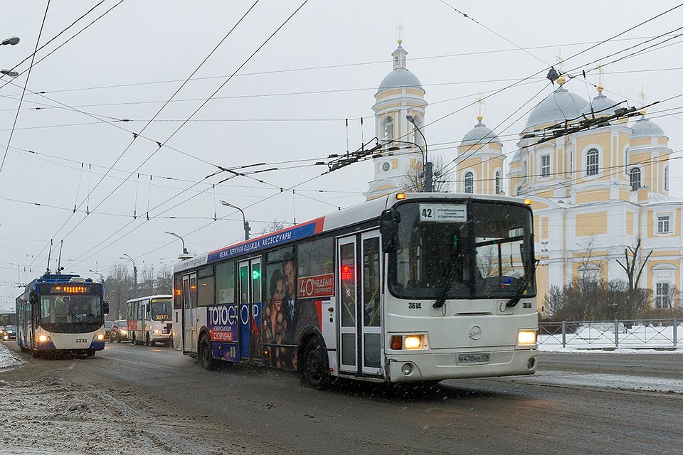 Расписание автобусов на новогоднюю ночь 2019 в Санкт-Петербурге.