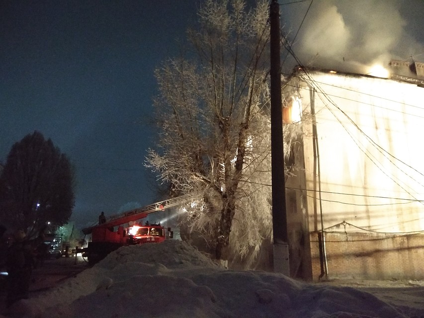 Огонь полыхал всю новогоднюю ночь