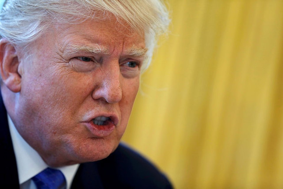 Президент США Дональд Трамп в Овальном кабинете Белого дома