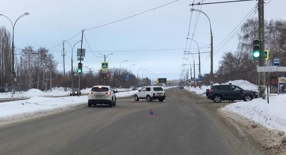 Пострадал водитель отечественного внедорожника