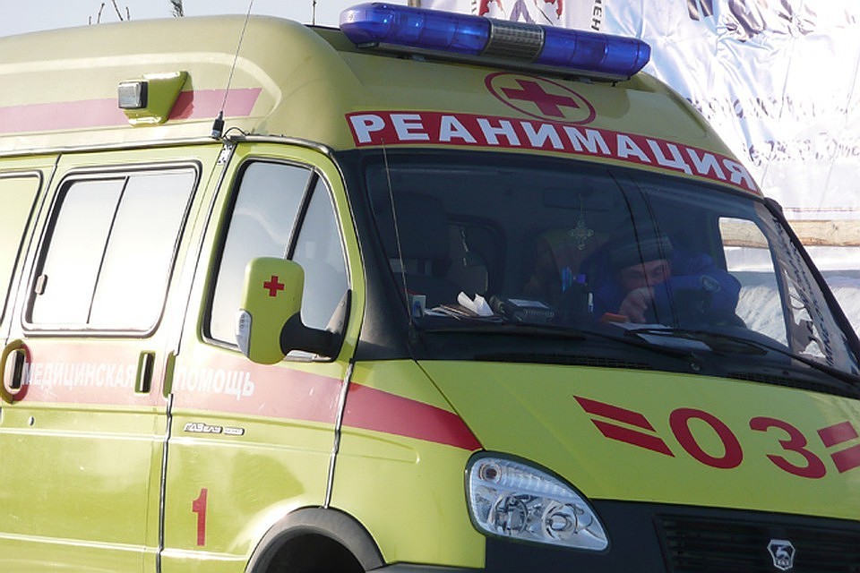 Шестилетнюю пассажирку легковушки с тяжелыми травмами госпитализировали.